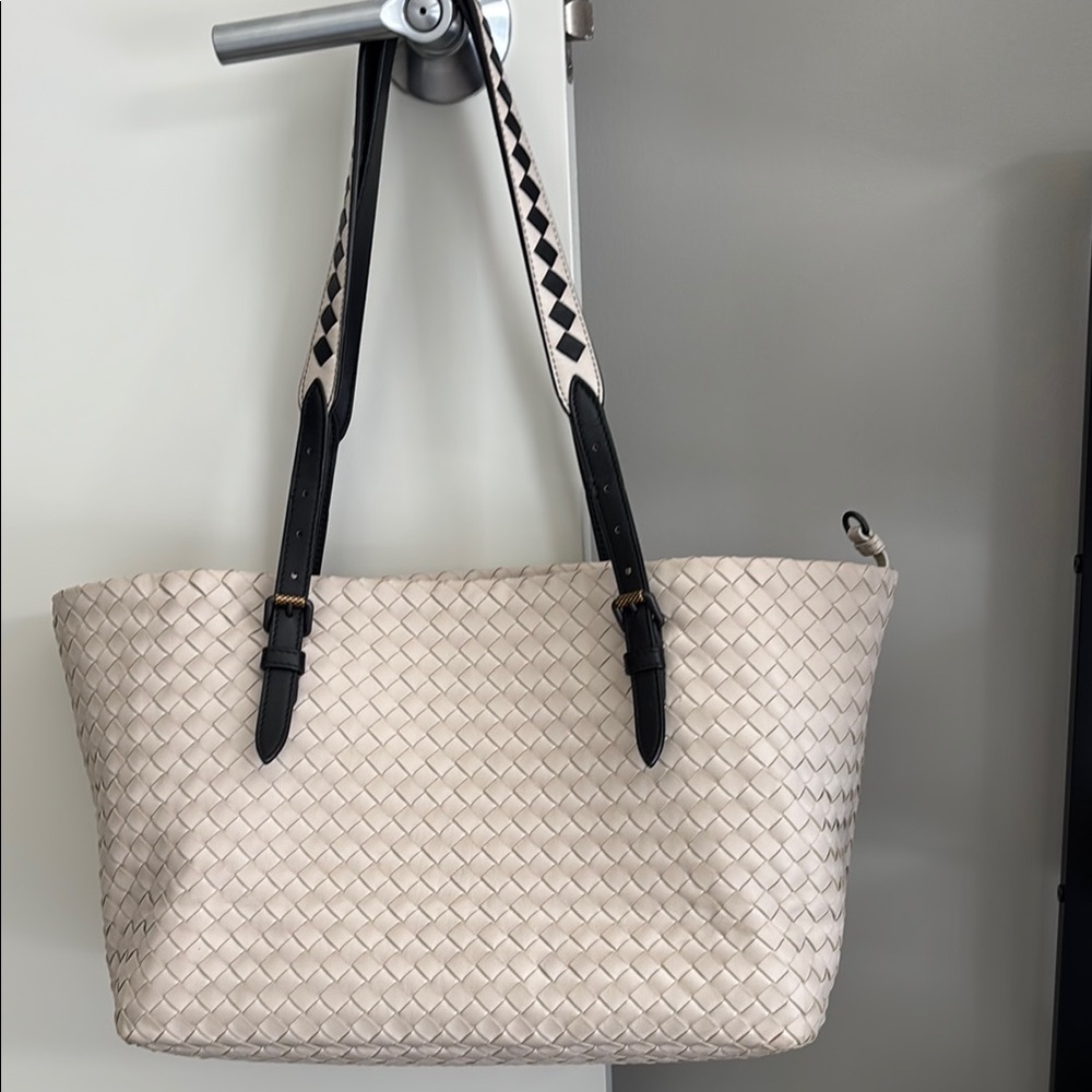 Bottega Veneta Napa Cesta tote